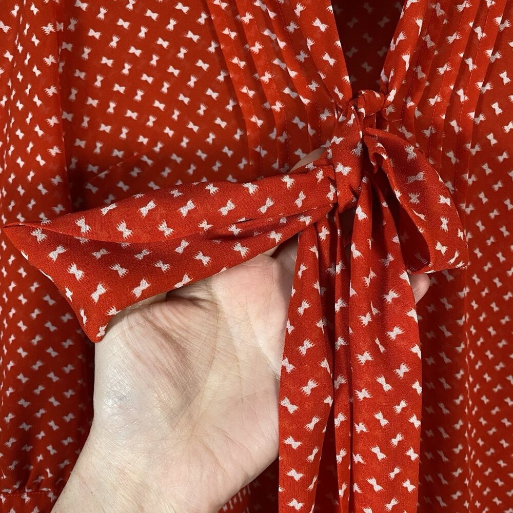 Pins and Needles Tie Neck Blouse S Sheer Chiffon Pintuck Parisian Chic Romantic - Picture 6 of 13
